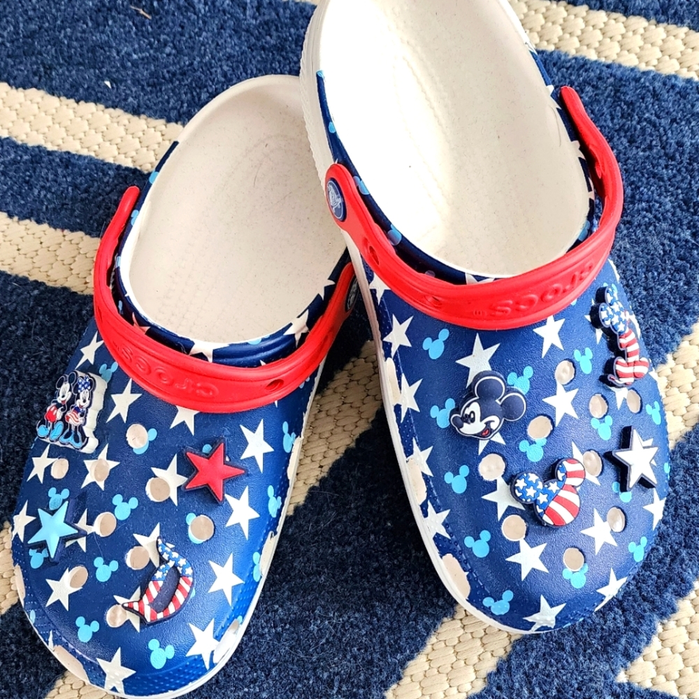 Disney crocs NWOT